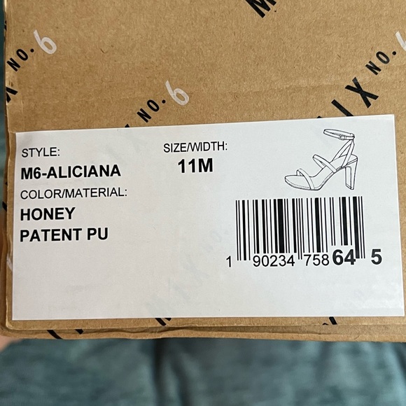 Mix No. 6 Aliciana Honey 🍯 Patent Leather Strappy Heel Sandal. Size 11. - Picture 6 of 8
